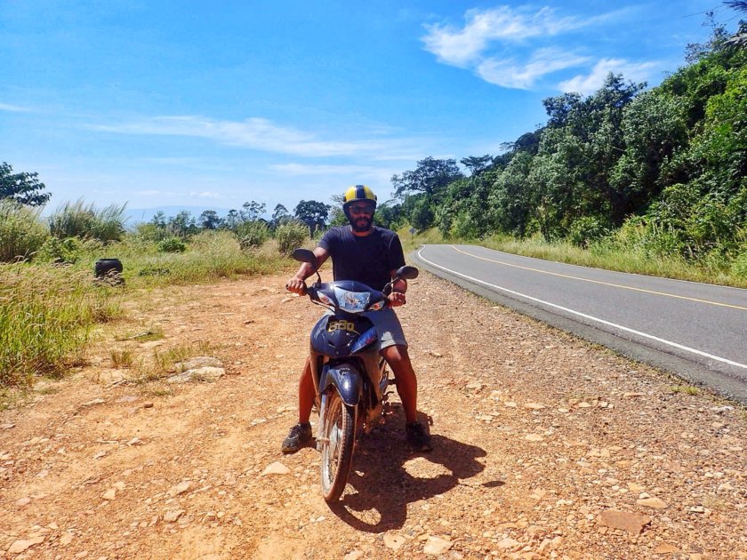 Couples who travel and blog: Sarah & James