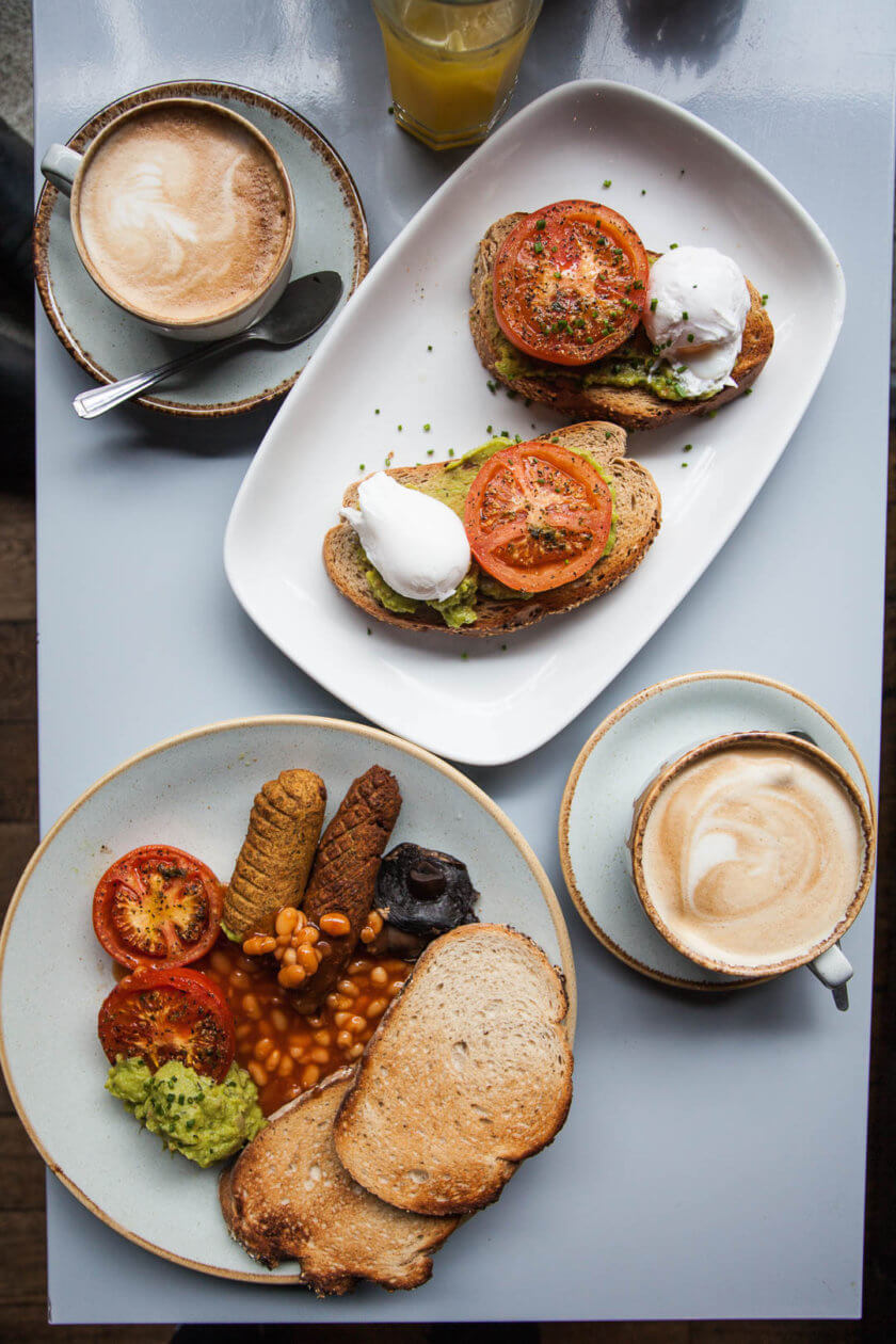 When you visit England, don't just stop in London. Exciting cities and jaw-dropping landscapes are waiting too - here is how to spend one week in North-West England.