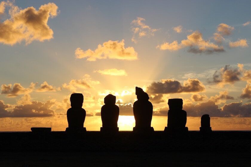 Most people take the 5-hour flight from mainland Chile for one reason alone: the Moai. But here are 10 things to do on Easter Island besides seeing the Moai.
