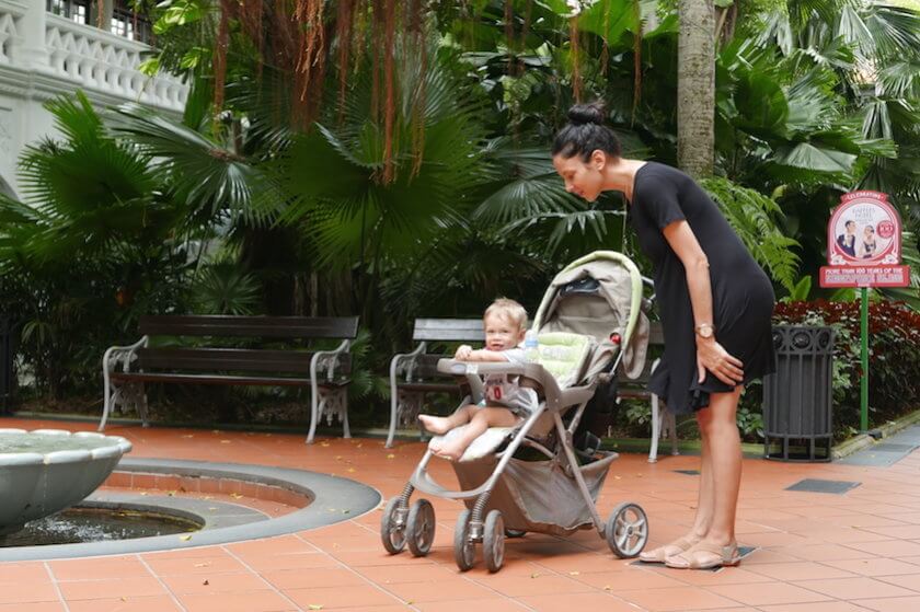 Isn't it scary? Is it difficult? Is it worth it? There are many questions when you think about traveling with a baby - here are all our answers!