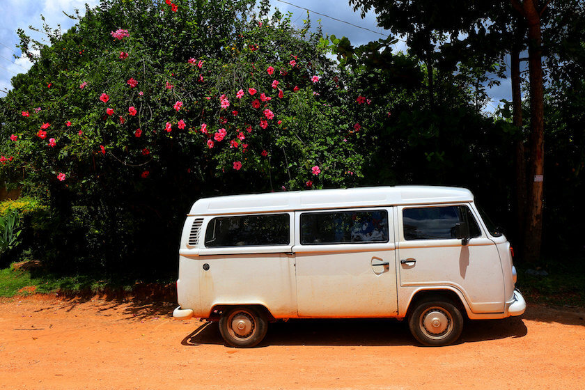 Don't you just love going off the beaten track? Guest blogger Elena is showing us one of her favourite places in Brazil: Chapada dos Veadeiros!