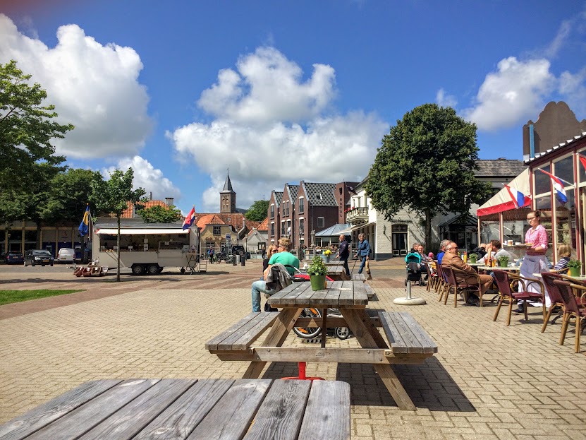 Time for a day trip to Texel Island in the Netherlands! The mix of nature, great food and cycling is a winning recipe for a perfect weekend in the Dutch countryside.