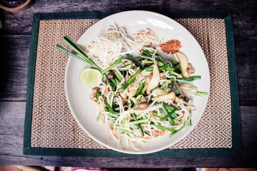 Traveling Thailand as a vegan requires a bit of preparation - here are some of the essentials to turn your vegan trip to Thailand into a full success!