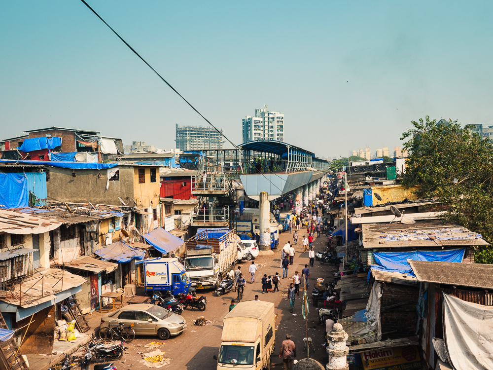 Mumbai - where rich meet slum