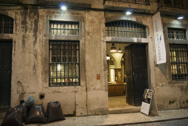 Retro shopping in Lisbon pt.1: A Vida Portuguesa