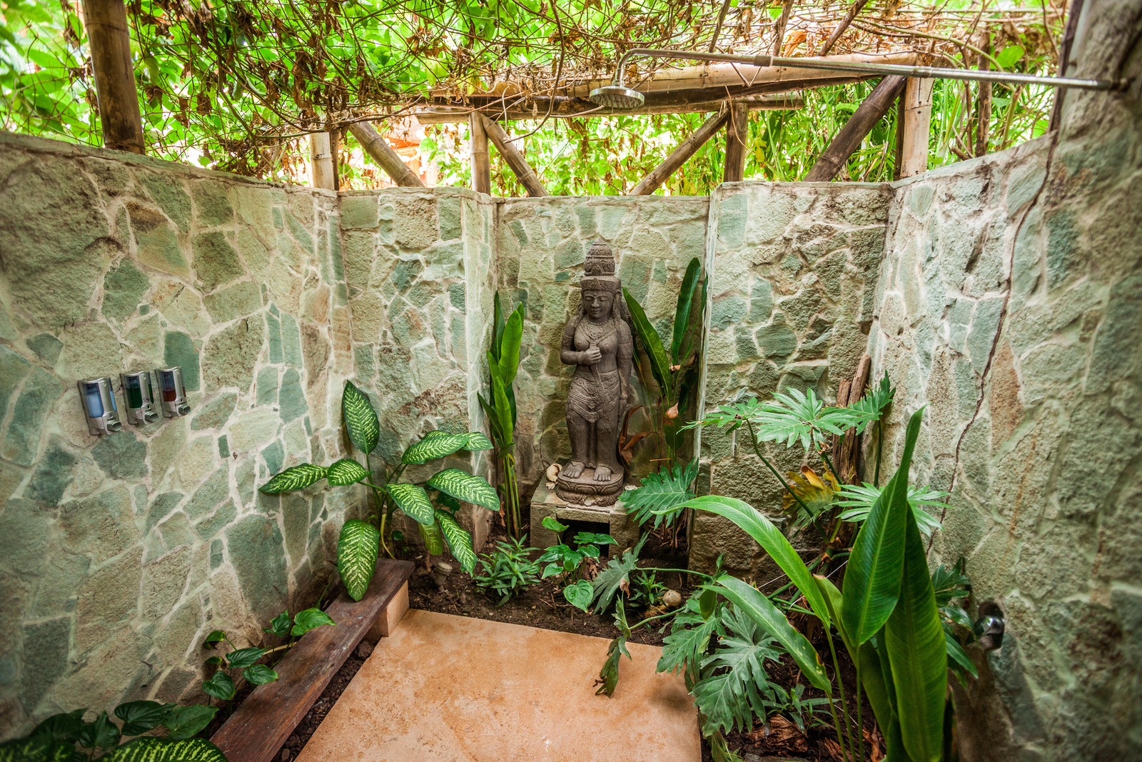pranamar villas and yoga retreat costa rica