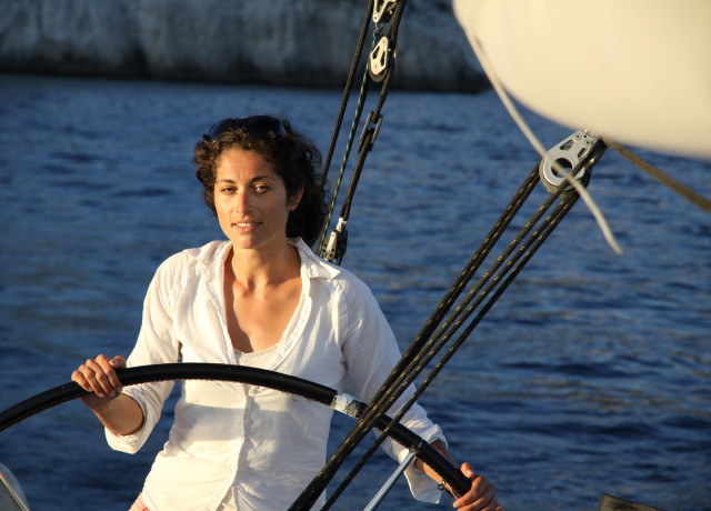 Travelette of the Month: Nathalie Ille - Captain Awesome