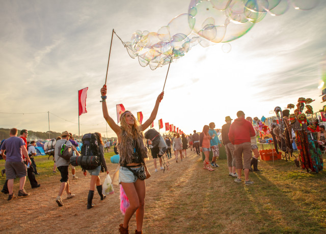 Become a Travelettes Bestival reporter!!