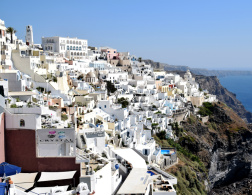 6 Things To Do in Santorini On a Budget