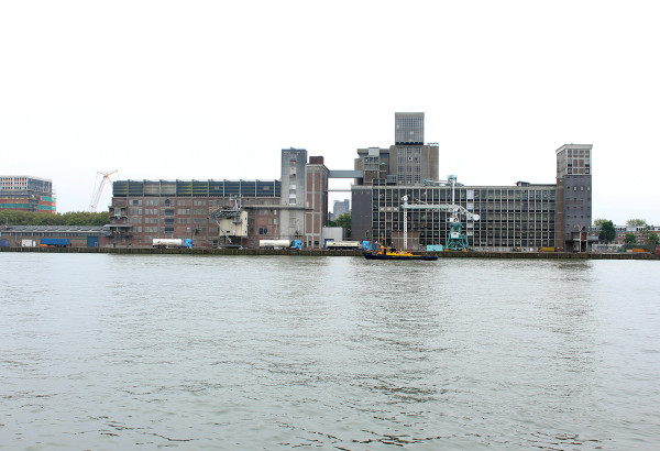 View of Kattendrecht from Kop van Zuid in Rotterdam