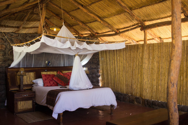 Hotels we love - Taita Falcon Lodge, Victoria Falls, Zambia, by Kathi Kamleitner | travelettes.net