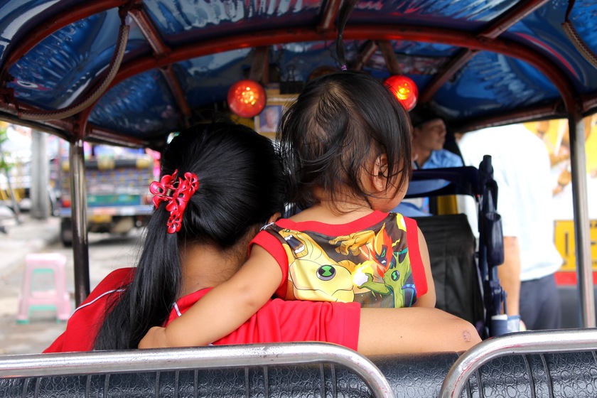 travelettes-top-10-thailand-tuktuk