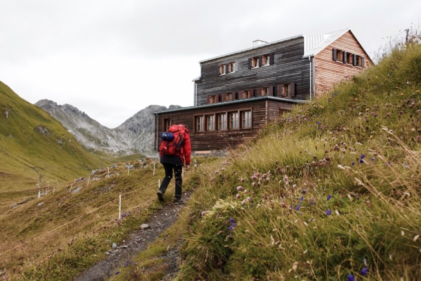 Caroline_Schmitt_Travelettes_Austria_Alps_Hiking - 15