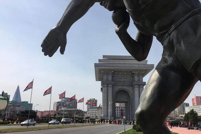Most people stay as far away from North Korea as possible, but our guest author Rebecca ran the Pyongyang marathon in April 2017. Read her story!