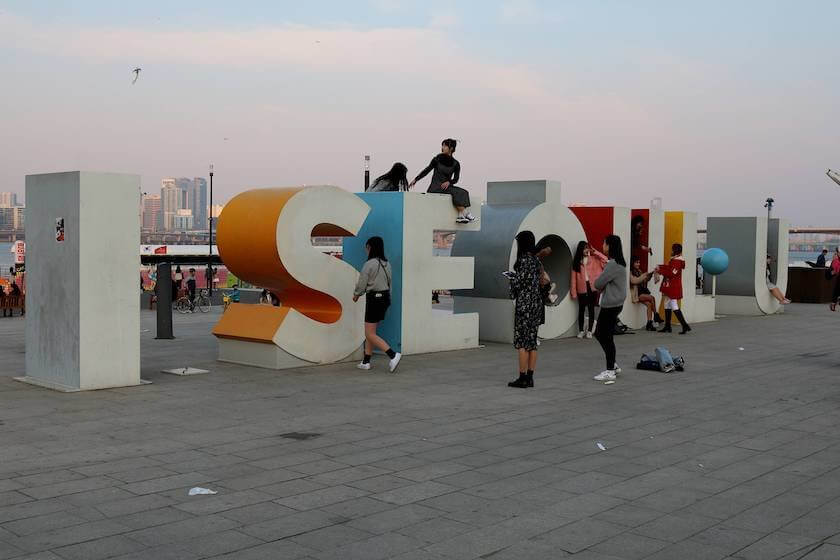 South Korea is one of the best places to teach abroad. However, there are a couple of things you should know about teaching English in South Korea!