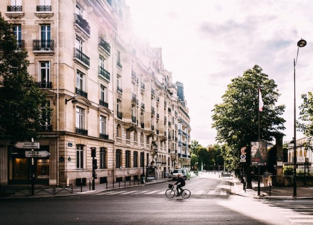 Moving to Paris? Read this.