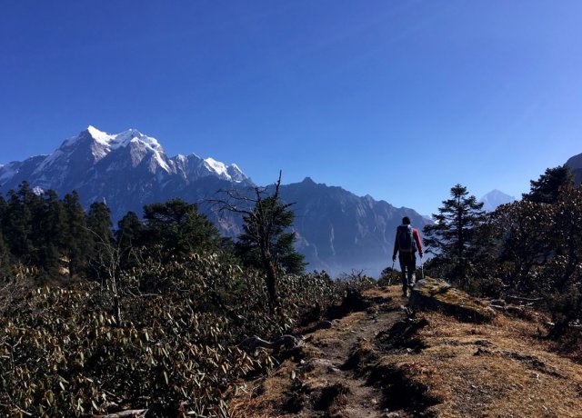 The Travelettes Guide to independent and sustainable trekking in Nepal