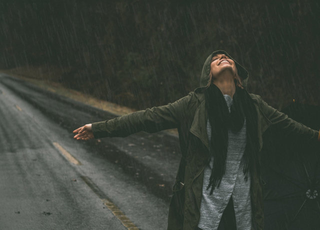 10 Ways to turn a Rainy Day into an Awesome Travel Day