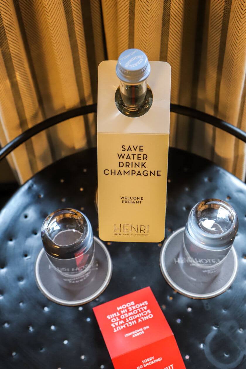 Are You Obsessed with Mad Men? You Have to See This Hotel