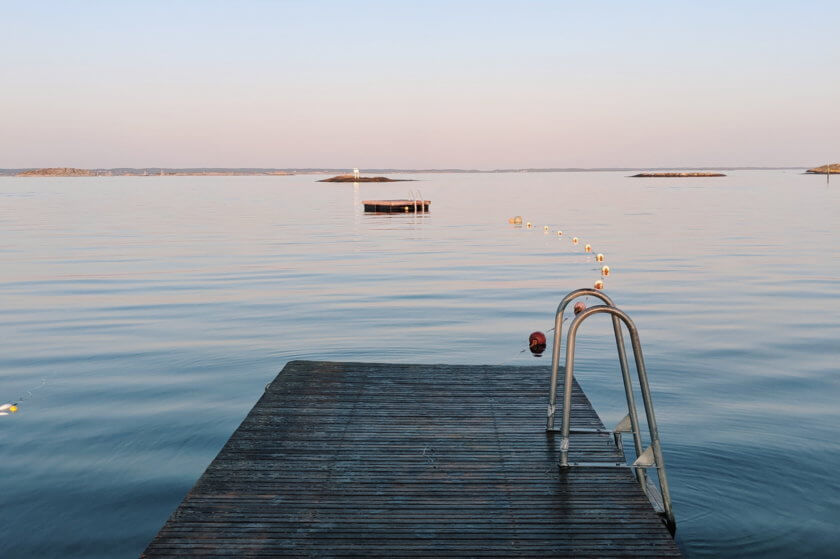 On loving and leaving Travelettes
